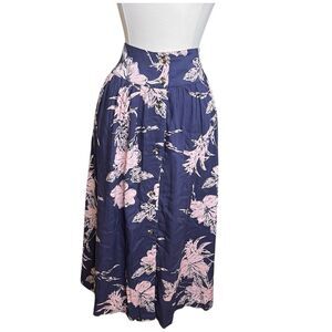 3/$30 Roxy Midi Skirt Womens Medium Mood Indigo Floral Button Front Smocked Back